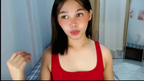 louilalicious online show from April 2, 12:47 pm