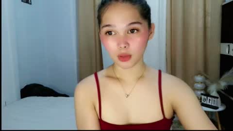 Snapshot of louilalicious chatting on June 17, 5:43 am louilalicious online show from June 17, 5:43 am