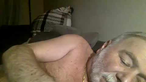 Snapshot of louis_chokdee chatting on March 1, 8:31 pm louis_chokdee online show from March 1, 8:31 pm