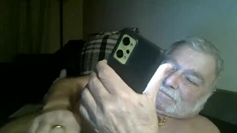 Snapshot of louis_chokdee chatting on March 9, 6:21 pm louis_chokdee online show from March 9, 6:21 pm