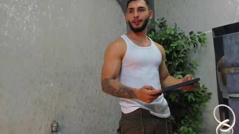 Louis online show from November 8, 12:33 am