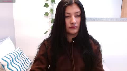 Snapshot of louis_k chatting on April 23, 11:20 am Louis K online show from April 23, 11:20 am