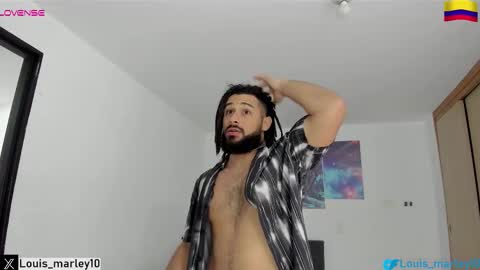 louis_marley_ online show from March 3, 12:44 pm