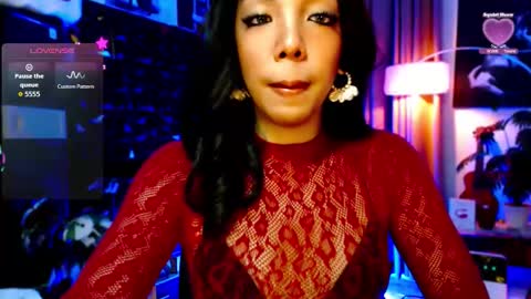 Louisa online show from May 25, 2:50 am