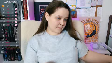 Snapshot of lovbess chatting on February 24, 6:17 pm Mia online show from February 24, 6:17 pm