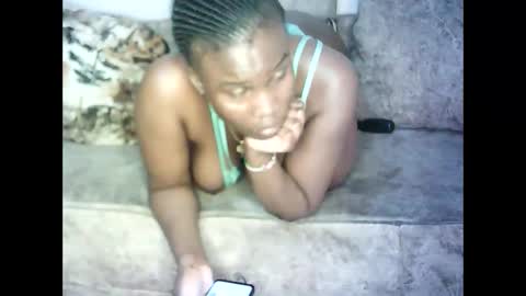 Snapshot of love1378 chatting on October 12, 12:42 am Cynthia. A online show from October 12, 12:42 am