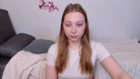 love bella  online show from March 24, 12:04 am