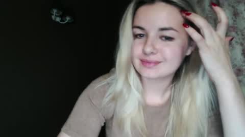 Snapshot of love_dom_meg chatting on May 11, 6:38 pm Megane online show from May 11, 6:38 pm