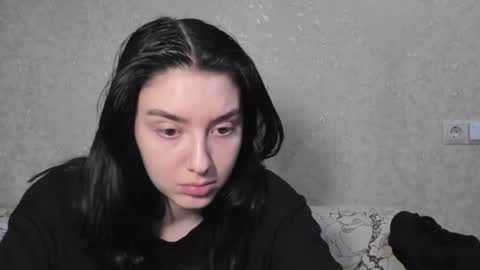 LINA online show from April 17, 4:10 pm