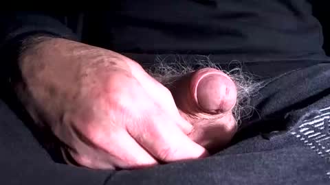 Snapshot of loveboys2025 chatting on November 24, 9:36 pm loveboys2025 online show from November 24, 9:36 pm