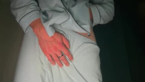 lovecoquin online show from November 12, 8:52 pm