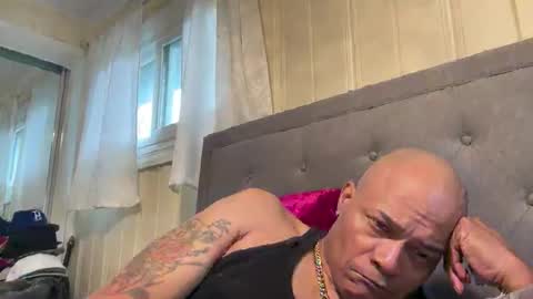 loved19 online show from April 10, 7:40 pm