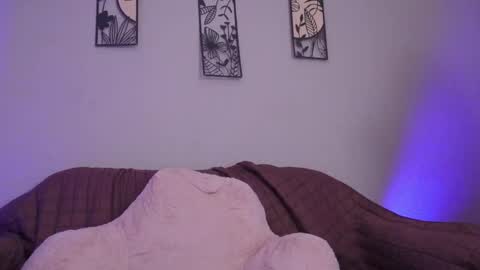 Snapshot of loveegirll chatting on May 22, 3:24 am katalina online show from May 22, 3:24 am