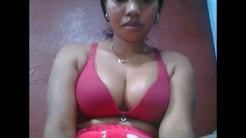 loveinlife750427 online show from January 16, 7:12 am