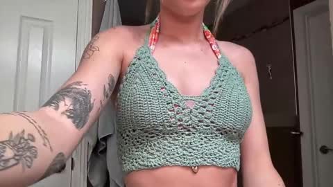 just Ivy D online show from April 14, 5:08 pm