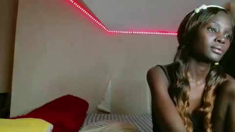 Shaz online show from February 21, 3:35 pm