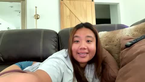 Love online show from October 21, 2:29 pm