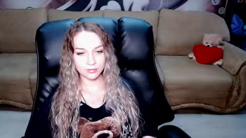 Snapshot of lovellymalina chatting on April 30, 2:12 pm private open online show from April 30, 2:12 pm