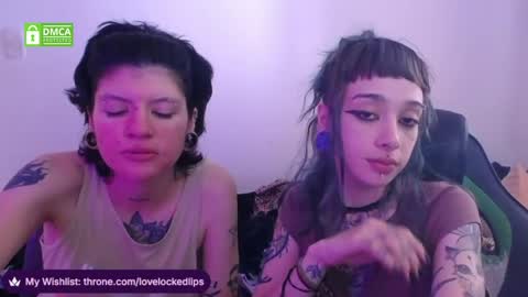 Alex  Violet online show from March 31, 6:52 pm