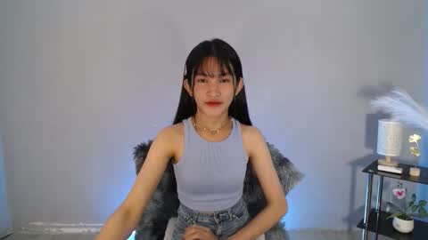 Snapshot of lovely_bellax chatting on May 6, 8:58 pm BELLA online show from May 6, 8:58 pm