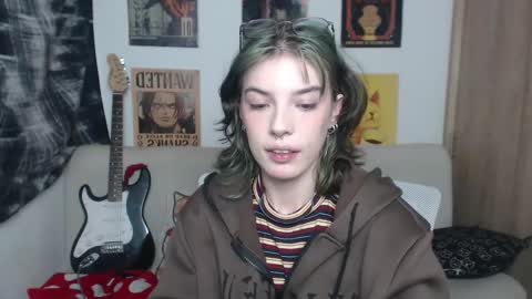 Cassie online show from February 9, 10:21 pm