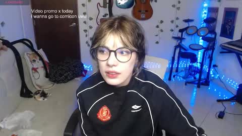 Cassie online show from November 26, 5:30 am