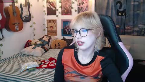 Cassie online show from June 5, 12:17 am