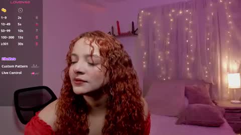 Snapshot of lovely_emma18 chatting on June 30, 2:56 am Emma online show from June 30, 2:56 am