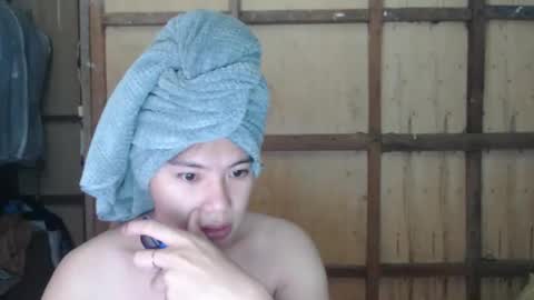 Eunice Bermudez online show from April 18, 11:36 am