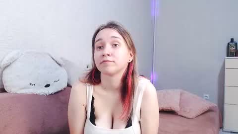 Lovely Hayley online show from June 21, 8:44 pm