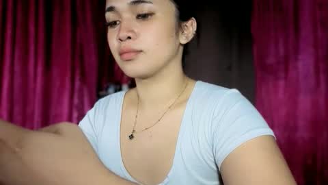 Snapshot of lovely_kurtny04 chatting on April 27, 1:03 am LOVE online show from April 27, 1:03 am