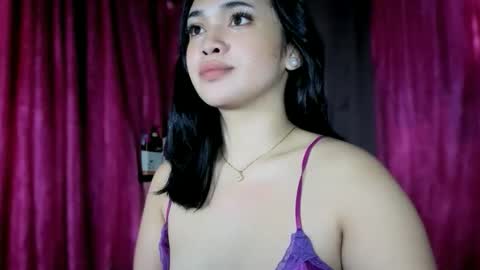 Snapshot of lovely_kurtny04 chatting on May 9, 4:39 am LOVE online show from May 9, 4:39 am