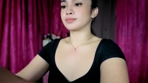 Snapshot of lovely_kurtny04 chatting on May 11, 6:38 pm LOVE online show from May 11, 6:38 pm