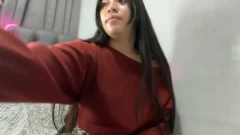 Snapshot of lovely_leah23 chatting on March 14, 10:04 pm lovely_leah23 online show from March 14, 10:04 pm