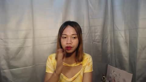 lovely_lianne online show from October 3, 11:18 am