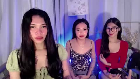 lovely_lianne online show from March 8, 6:01 pm