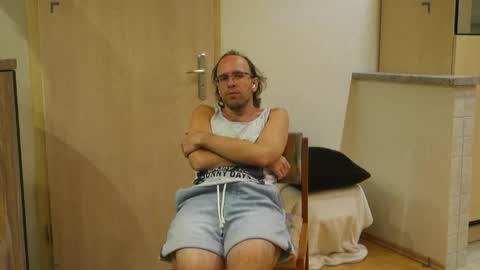 Lou online show from September 9, 1:38 am