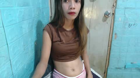 Snapshot of lovely_michelle20 chatting on December 5, 6:44 pm diamond sweetheart20 online show from December 5, 6:44 pm
