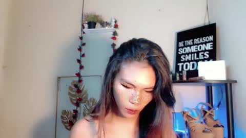 KATE online show from April 18, 2:59 am