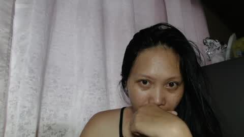 Snapshot of lovely_pinayxxx chatting on July 23, 7:28 am lovely_pinayxxx online show from July 23, 7:28 am