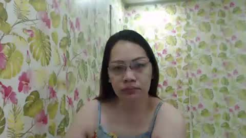 lovelyasiancutie online show from November 30, 8:13 pm
