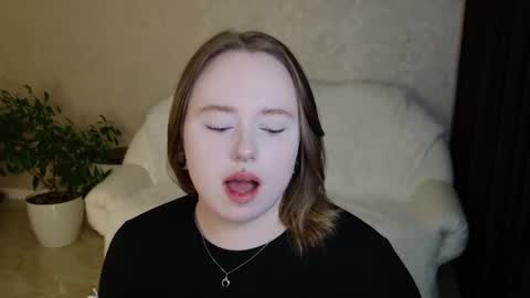 Beatrice online show from February 14, 9:44 pm