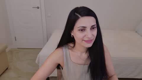 Beatrice online show from March 12, 11:05 am