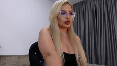 PrAllinXXXa online show from February 4, 11:53 pm