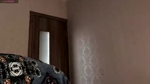 Snapshot of lovelyboobsx chatting on June 20, 2:25 am Anelana online show from June 20, 2:25 am
