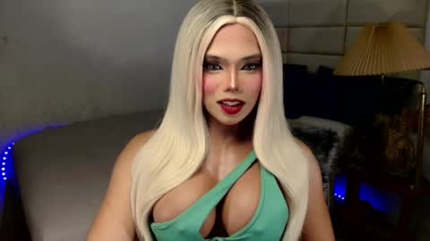 LOVELY CAREL 777 online show from November 17, 3:51 pm