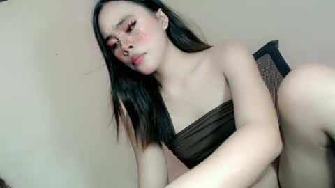 Snapshot of lovelygirl_marga chatting on June 29, 7:03 am Im marga online show from June 29, 7:03 am