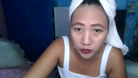 Snapshot of lovelyladylynxxx chatting on February 10, 3:35 am LocwlyLSYlYNXXX online show from February 10, 3:35 am