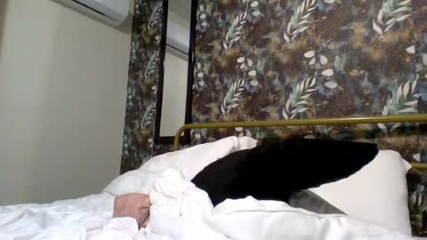 Snapshot of lovelylovelybrooke chatting on July 22, 4:04 am lovelylovelybrooke online show from July 22, 4:04 am