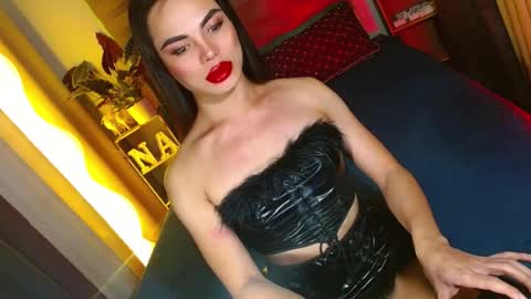lovelymiss_shyna11 online show from July 26, 4:25 pm